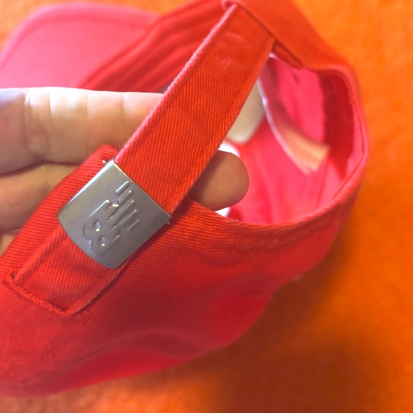 New Balance unisex red V 2.0 100% cotton dad cap hat NWT - Picture 7 of 8